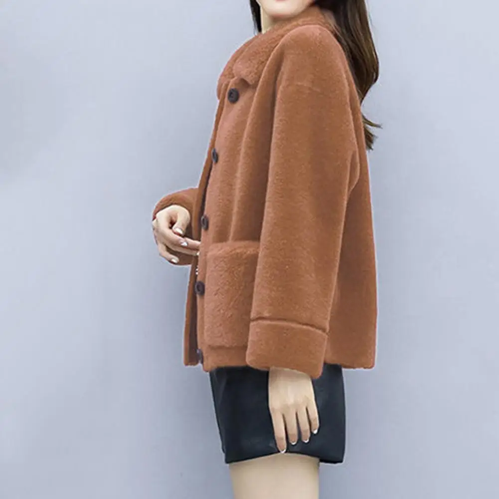 Feminine Women Jacket Plush Solid Color Women's Coat with Turn-down Collar Pockets Soft Cozy Single-breasted Cardigan for Fall