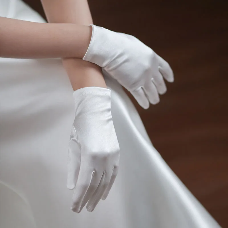 Korean Women's Wedding Dress Etiquette Gloves Retro White Short Elastic Satin Banquet Party Bridal Accessories Dance Performance