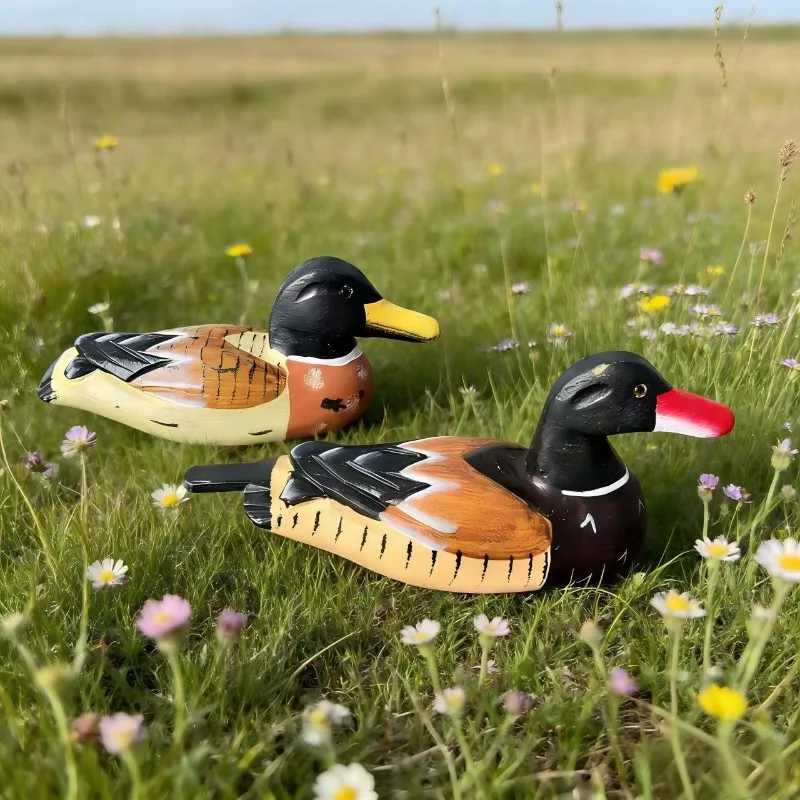 Creative Hand Painted Wood Carving Duck Sculpture Ornaments Outdoor Courtyard Balcony Animal Micro Landscape Statue Decoration