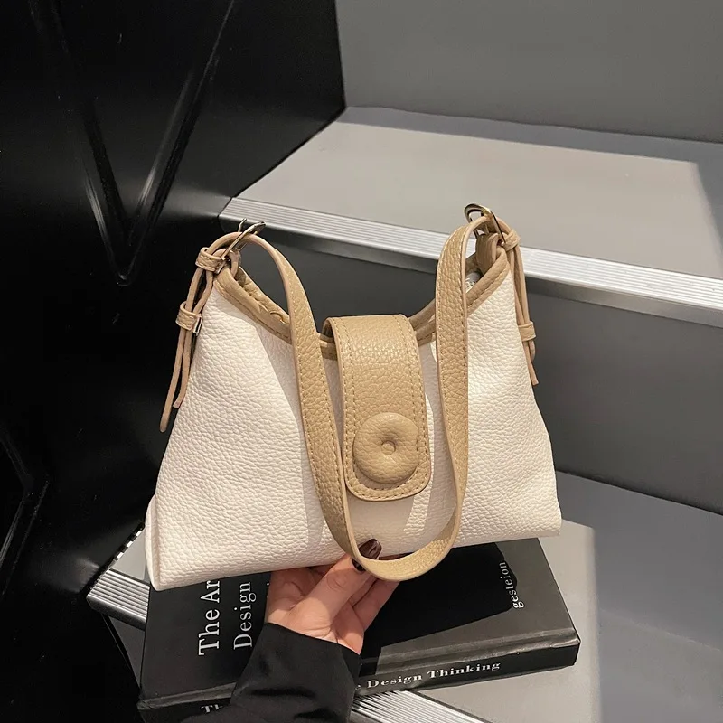 2025 حقيبة كتف جديدة للركاب متعددة الاستخدامات كاجوال ذات سعة كبيرة حقيبة ساعي الموضة المحمولة #4