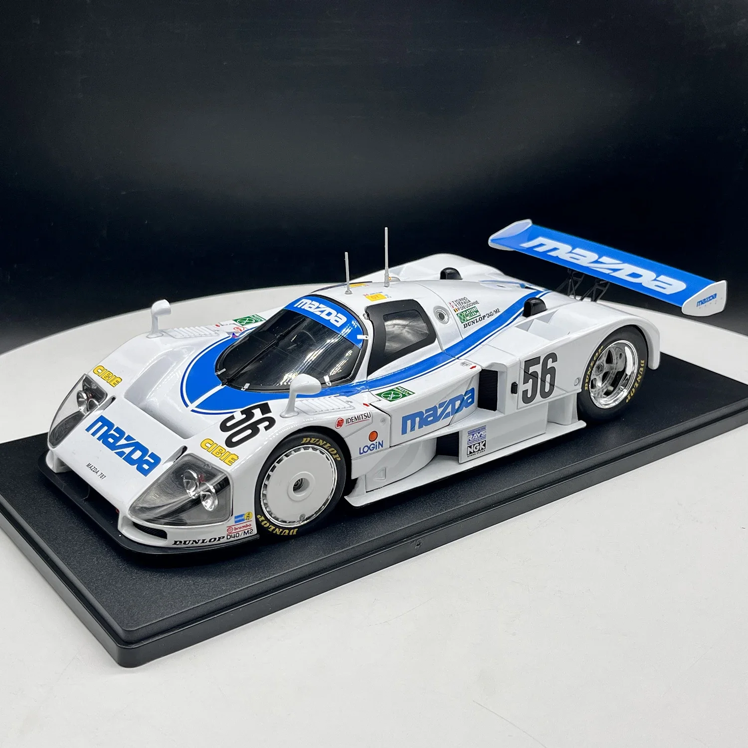 

Diecast IXO 1/18 Scale Mazda 787B Alloy White & Blue Livery Sports Car Racing Car Model Collectible Toy Gift Souvenir Ornaments