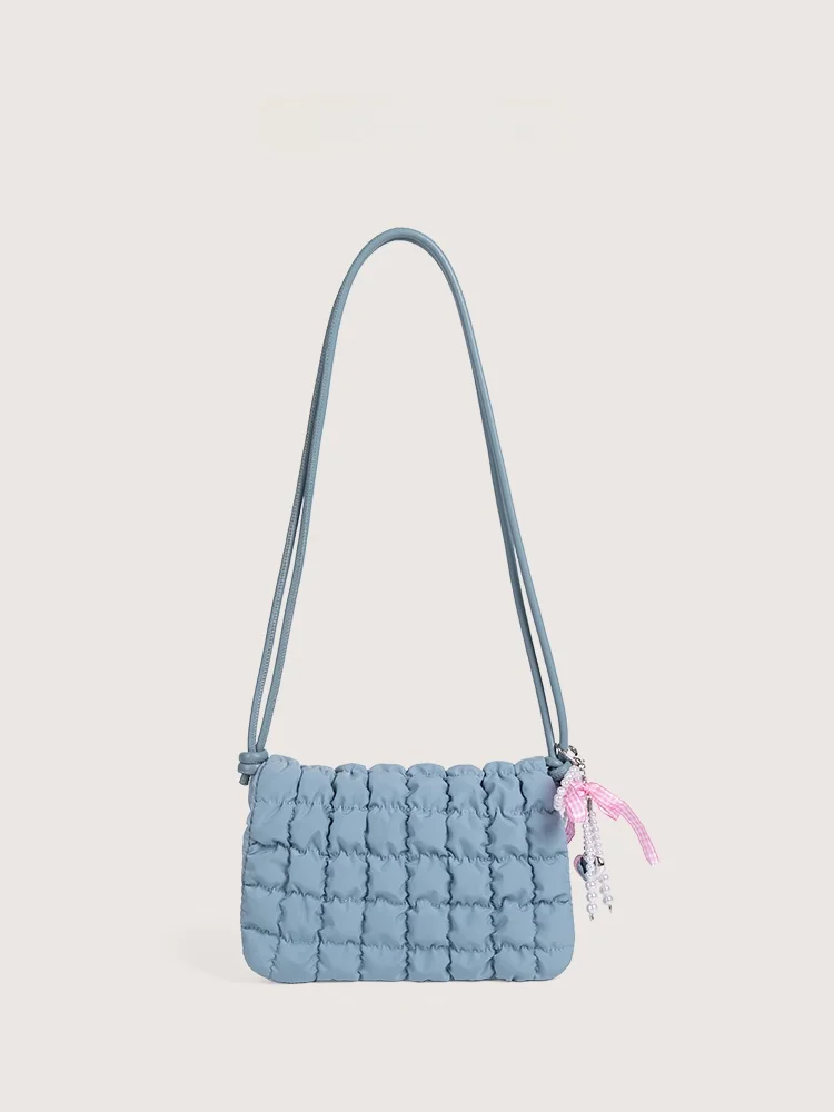 

Dotlyn Fre Spring Cloud Doughnut Single oulder Bag Simple Commute Foldable Women's Bag Soft Nylon Material Magnetic Bule