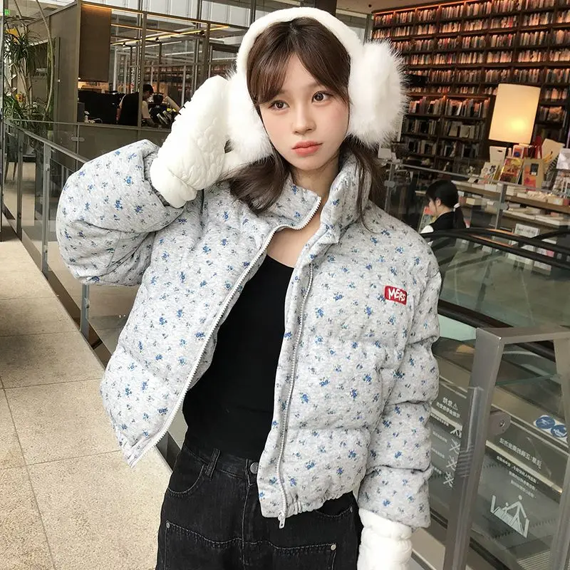 

Winter Thickened Short Cotton Jacket Women's Loose Fit Floral Print Warm Coat Stylish Commute Design No Brand 2025 New Arrival
