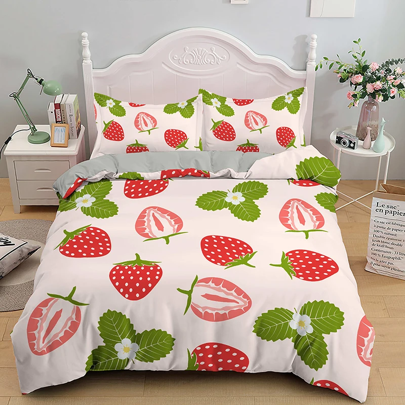 Red and Green Cartoon - Themed Strawberry - Sweet Fruit Queen and King - Sized Duvet Cover Set for Kids Girls