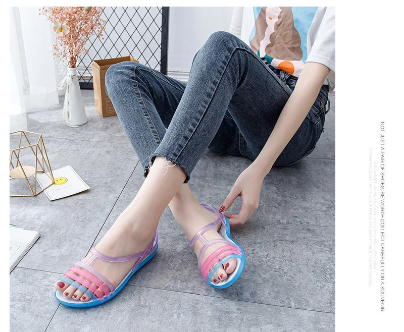 New Flat Hole Shoes Female  Sandals for Women\'s Summer Fashion Korean Version Jelly Shoes Casual Beach Shoes