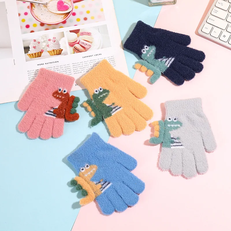 Children 3-6 Years Old Cute Knitted Cartoon Dinosaur Fashion Boys and Girls Winter Warm and Cold Five-finger Gloves