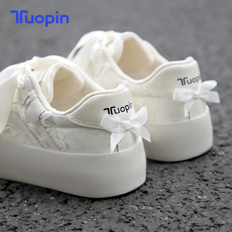 

TuoPin New bow women's casual shoes ballet women's retro lace board shoes with pearl little white shoes