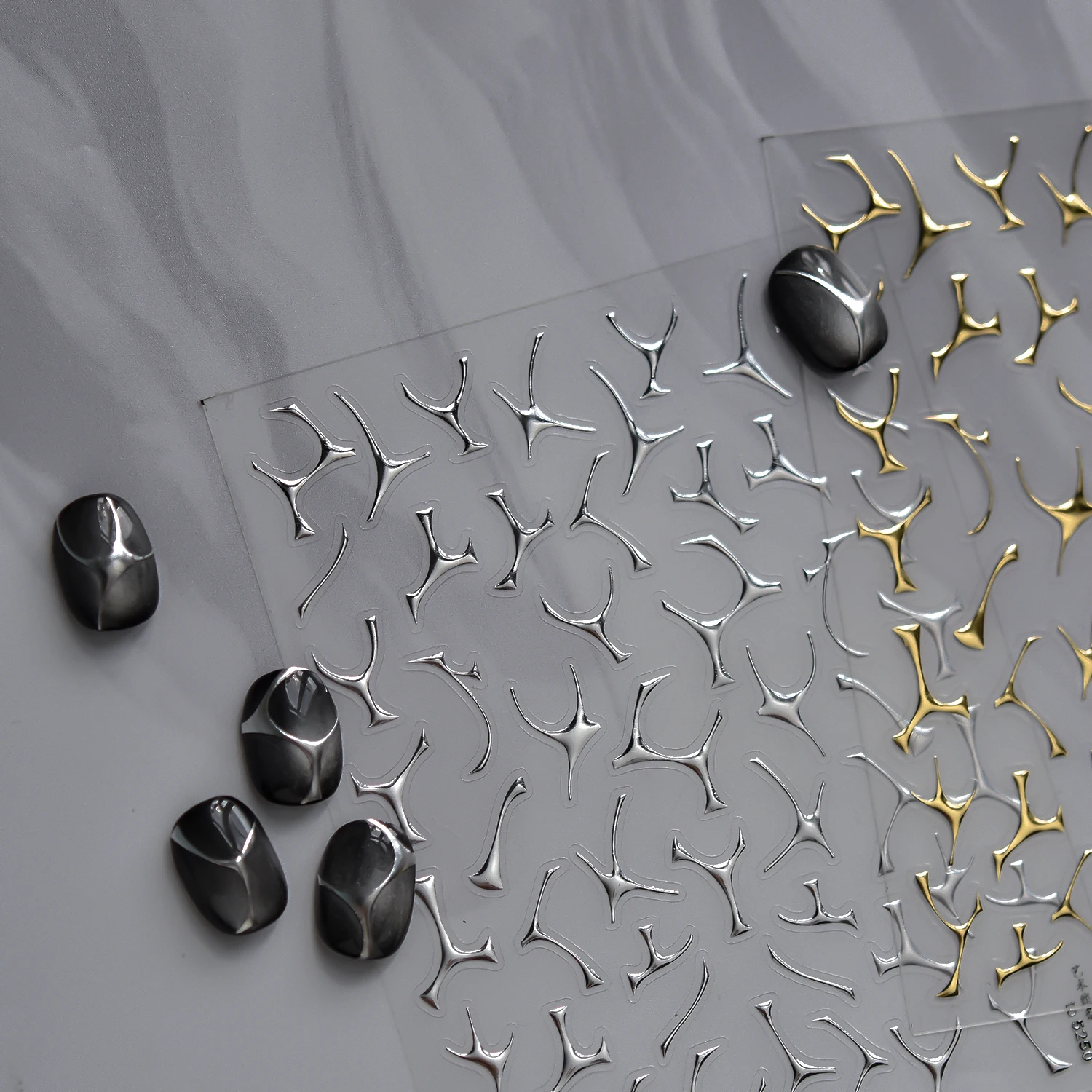 1PCS 5D Gold Silver Art Line Starburst Nail Sticker Nail Art Accessories Simple Advanced 5D Relief Sticker Nail Supplies