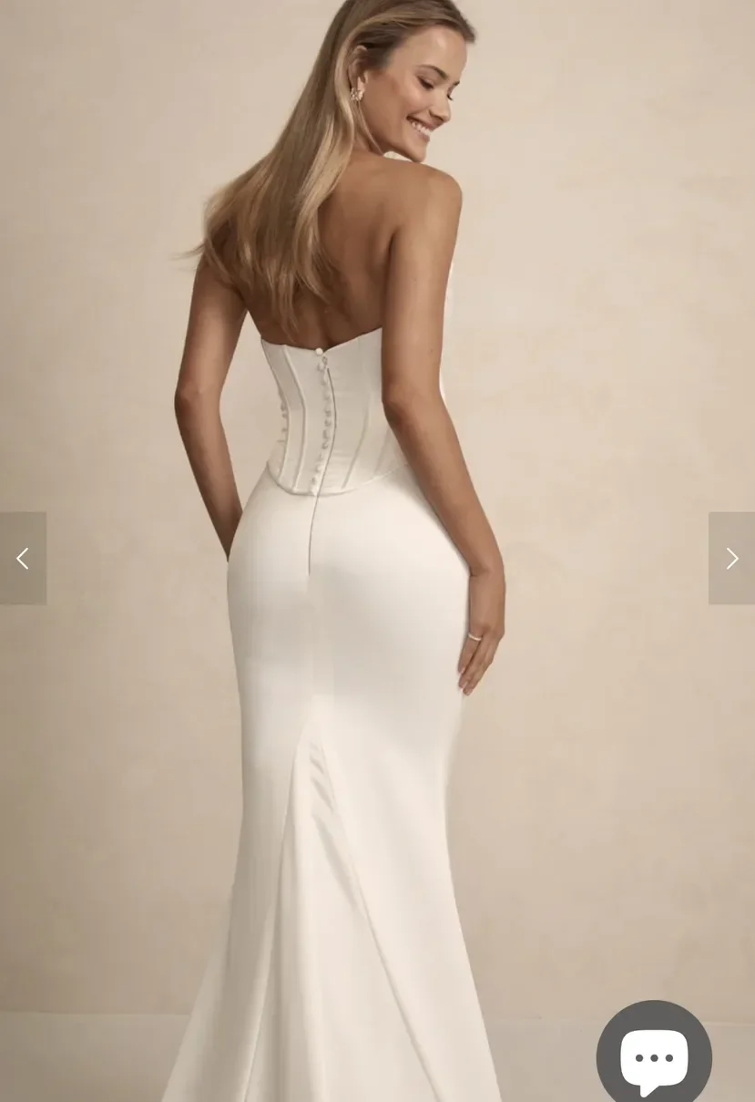 Simples marfim cetim a linha vestidos de casamento plissados querida sem alças longos vestidos de noiva botões traseiros elegante boho praia recepção