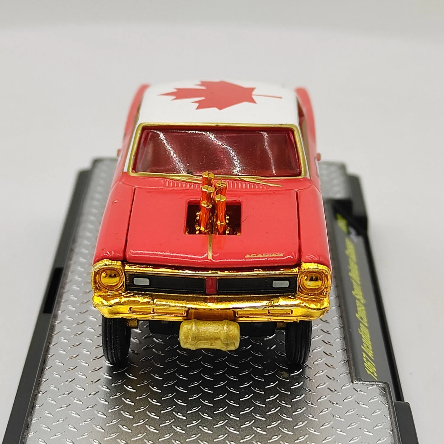 Diecast M2 1/64 Skala 1967 Agadian Canso Sport Luksusowy model samochodu Gasco Red Alloy Kolekcjonerska zabawka Prezent Pamiątka Wyświetlacz