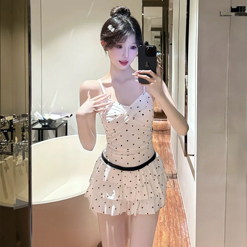 مثير الكورية أزياء البولكا نقطة طباعة المايوه قطعة واحدة عودة القوس عارية الذراعين الكشكشة فستان قصير كولوتيس البيكينيات مبطن ملابس السباحة