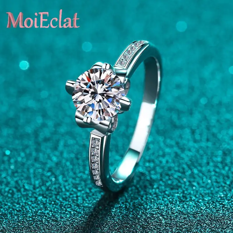 

Luxury 1ct Moissanite Crown Ring for Women, Platinum PT950 Diamond Rings Timeless Jewelry Collection Certificate