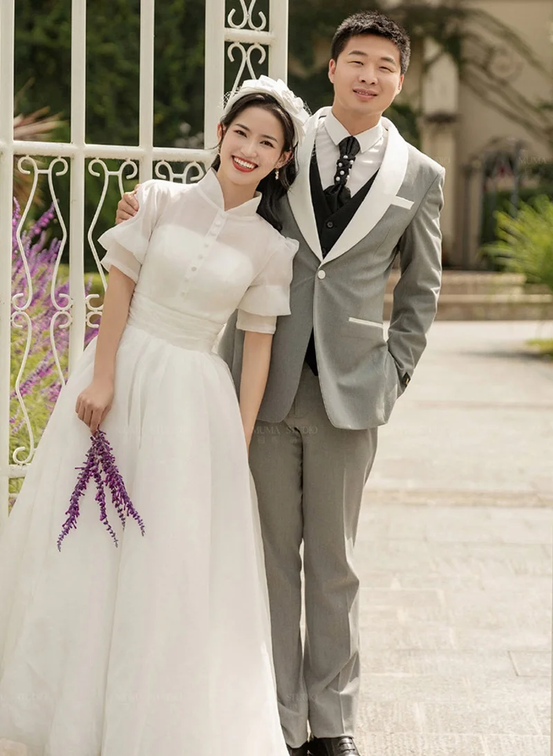 2022 Korea Elfenbein Elegante Organza Vintage Einfache Kurzen Ärmeln Reise A-Line High Neck ウエディングドレス Hochzeit Kleid Brautkleid