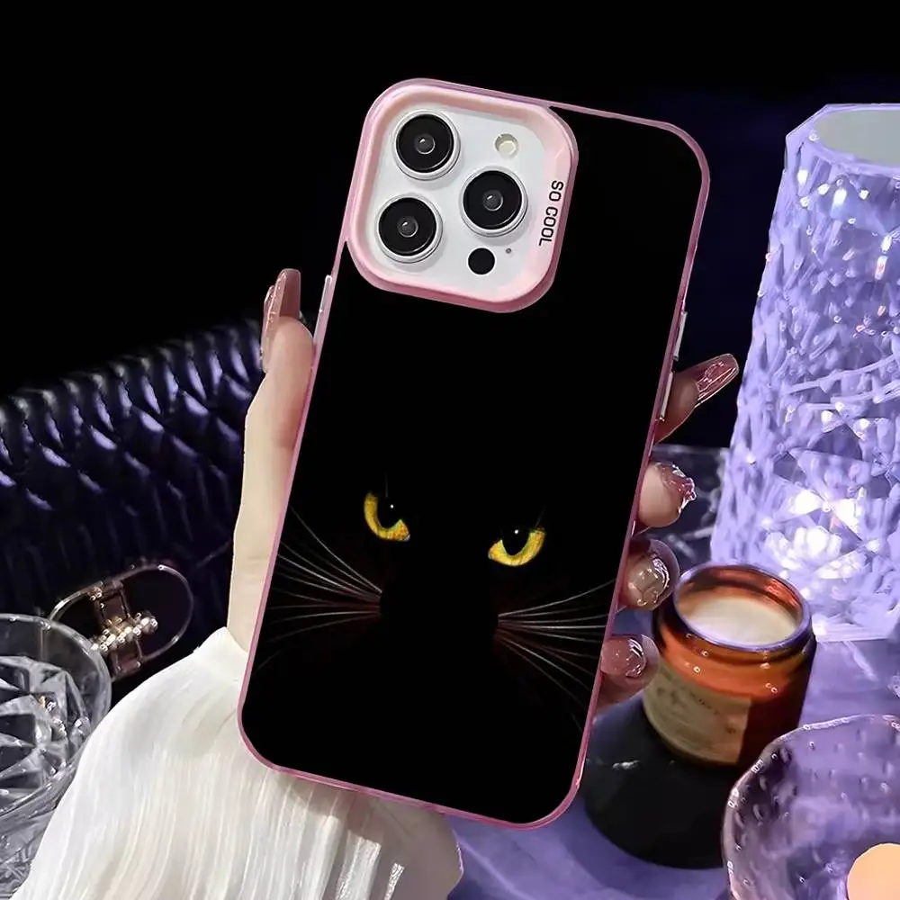 Zwarte Kat Grote Ogen Telefoonhoesje Voor iPhone 16,15,14,13,12,11, Mini, Pro, MAX Roze Matte Schokbestendige Cover