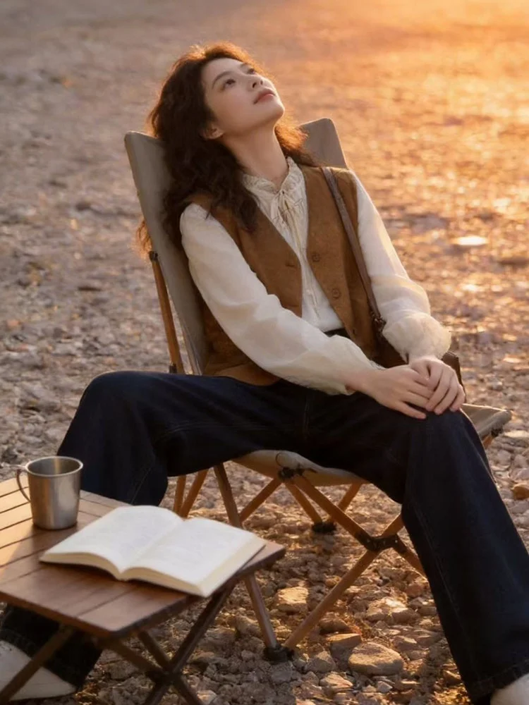 

Spring Anti-Aging Layered Vest Korean Light Maturi irt Commute Full Set Straight Leg Slimming Jeans Tee Piece Set