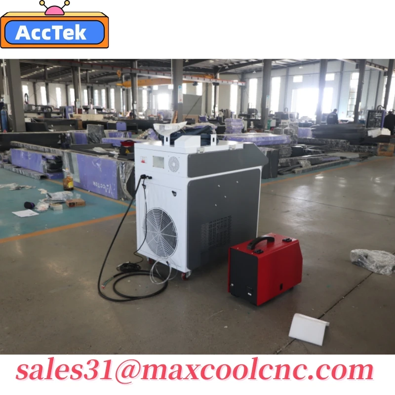 Maxcool Handheld Fiber 4 in 1 Laser Welding Laser Cleaning Laser Cutting Machine 1500W 2000W for Metal Portable Sheet Metal Weld