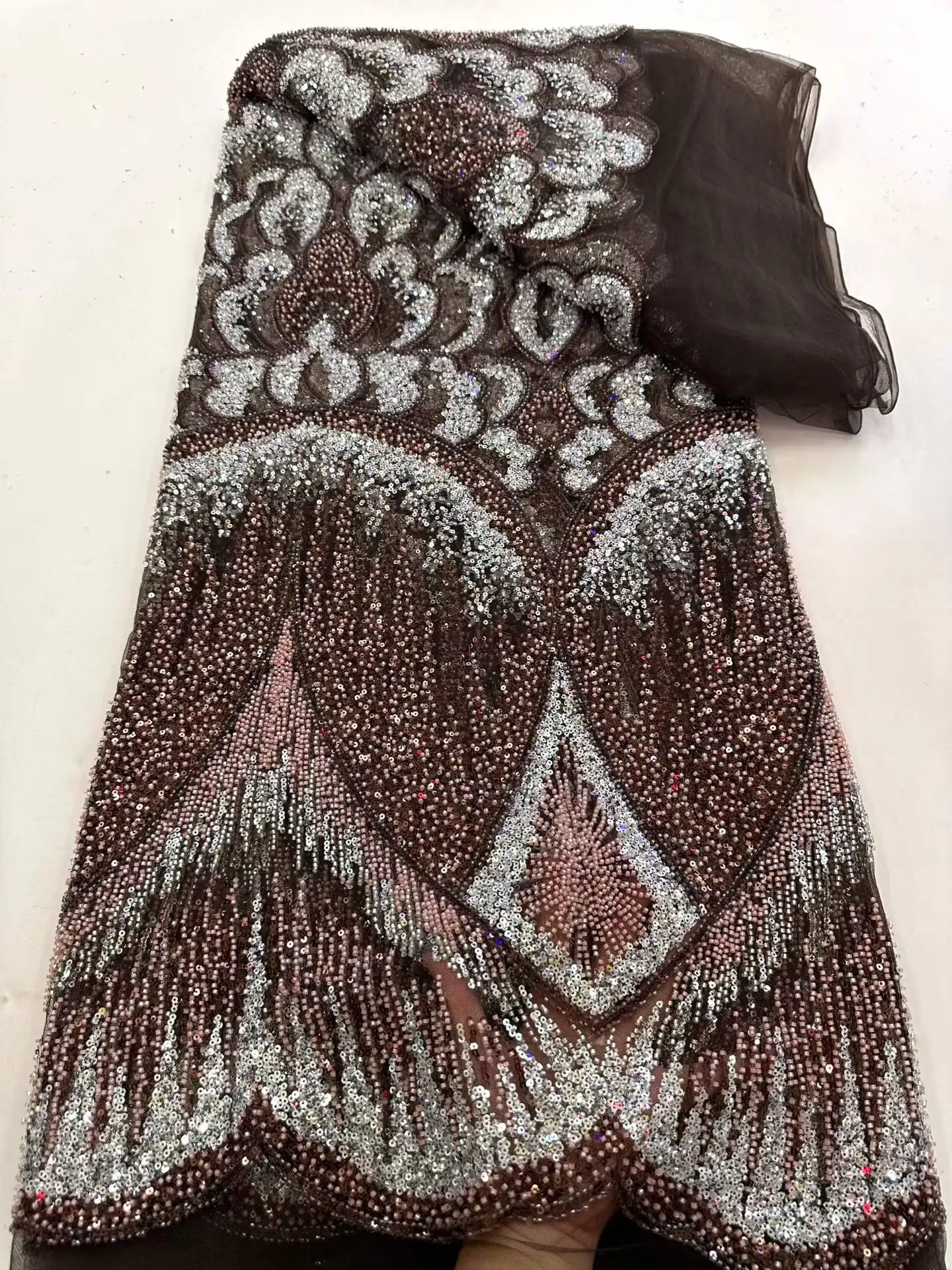 

High Quality Nigerian Sequins Party Lace Fabric African Beads 5Yards French Tulle Net for Special Occasions 2026 Style