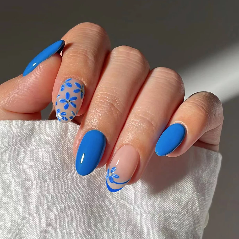 قم بتحويل أظافرك مع، 24 قطعة من الزهور الزرقاء البيضاوية القصيرة مع تصميم لامع، اضغط على مجموعة أظافر، لون حلوى معكرون مناسب تمامًا أ #2
