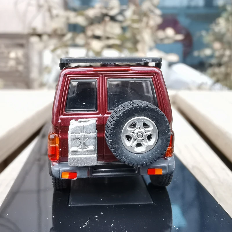 Diecast 1/64 Size Toyota Model Car Land Cruiser 70 Series Alloy Car Model Collection Display Hobby Original Box