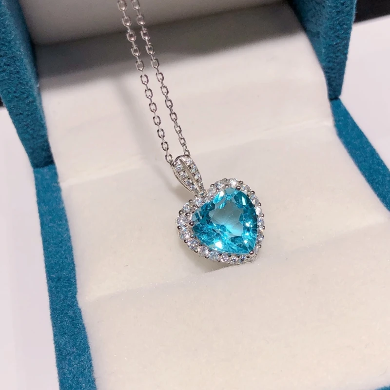 Sweet Girl Boutique Jewelry Series Swiss Blue Topaz Heart-Shaped Women's Pendant Necklace