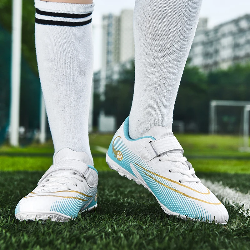 Chupeiras de futebol profissional para crianças, calçado desportivo respirável, sapatos de futebol ao ar livre antiderrapante, nova chegada, 2024