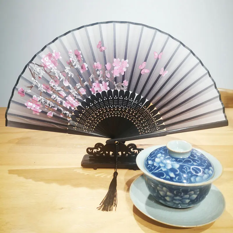 

Chinese Black Bamboo Folding Fan With Tassels & Peach Blossom Patterns Han Fans Oriental Tea Break Style Meditation Accessories