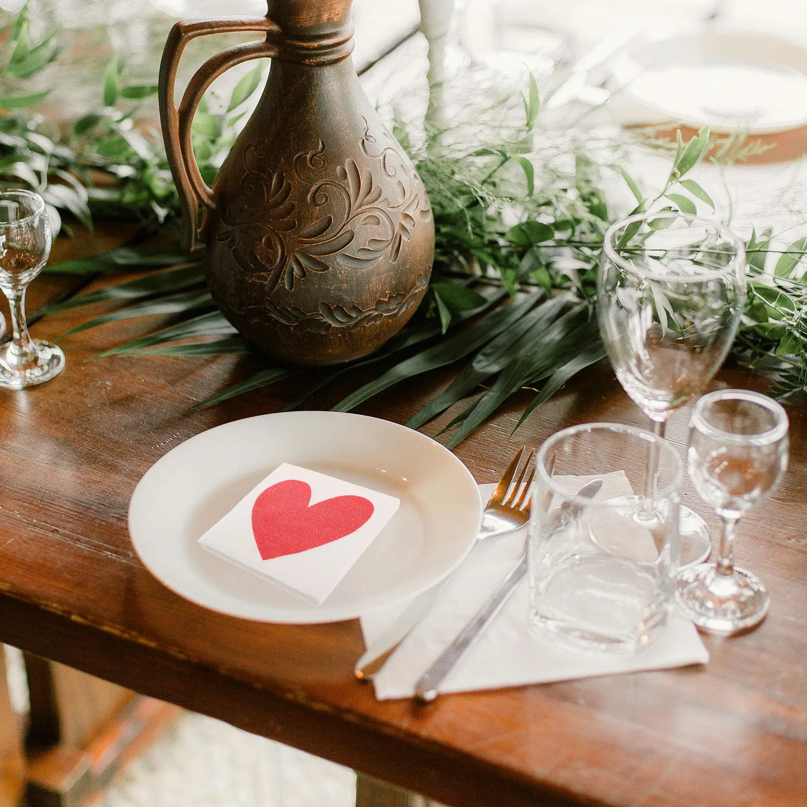 40 قطعة مناديل الزفاف القابل للتصرف القلب المطبوعة ورقة الأنسجة حفلة عشاء المناشف الورقية للولائم أنيقة ماصة