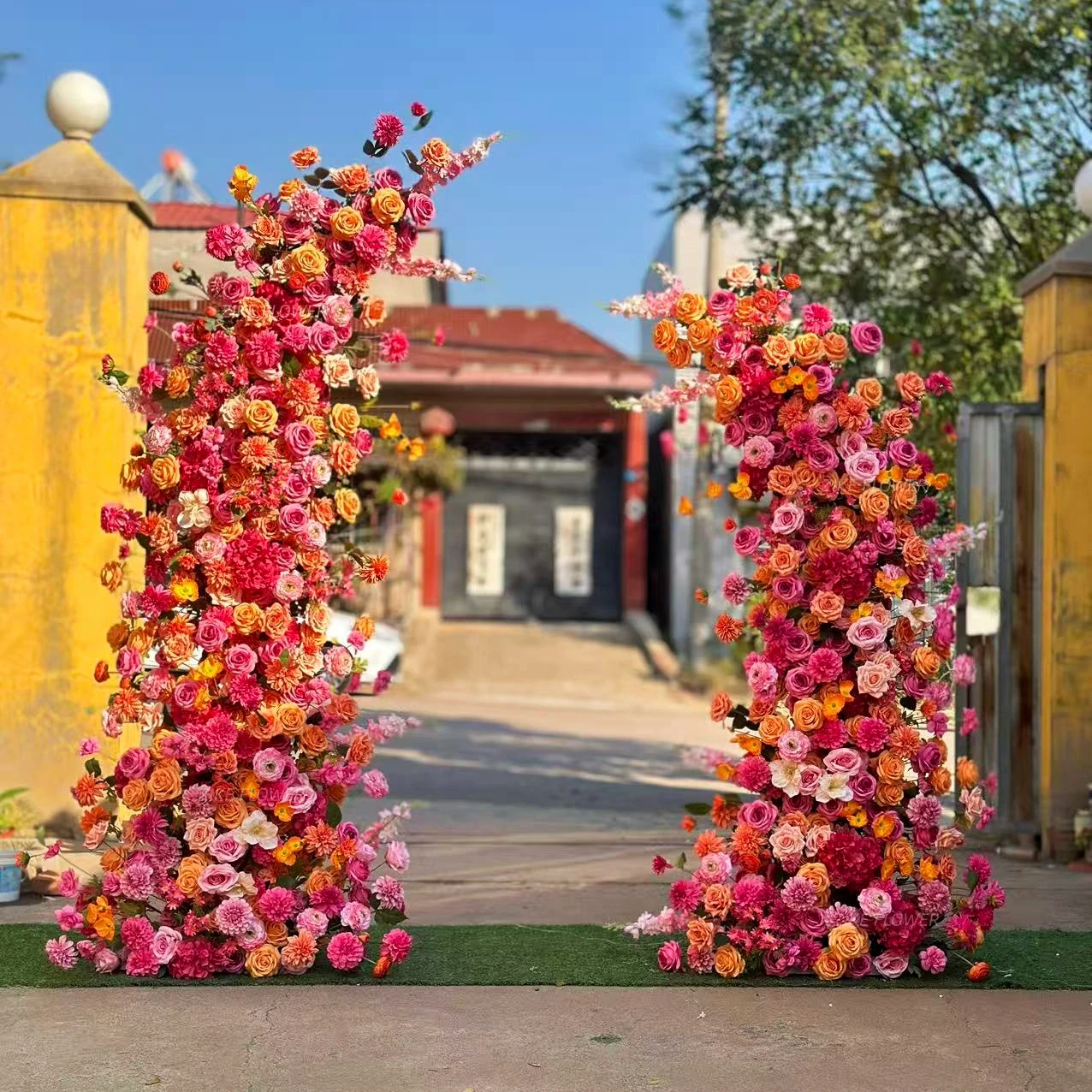 

Party Decoration Supplies Silk Hydrangea Flowers Center Piece Orange And Pink Flower Arch Colorful Flower Arrangements Wedding