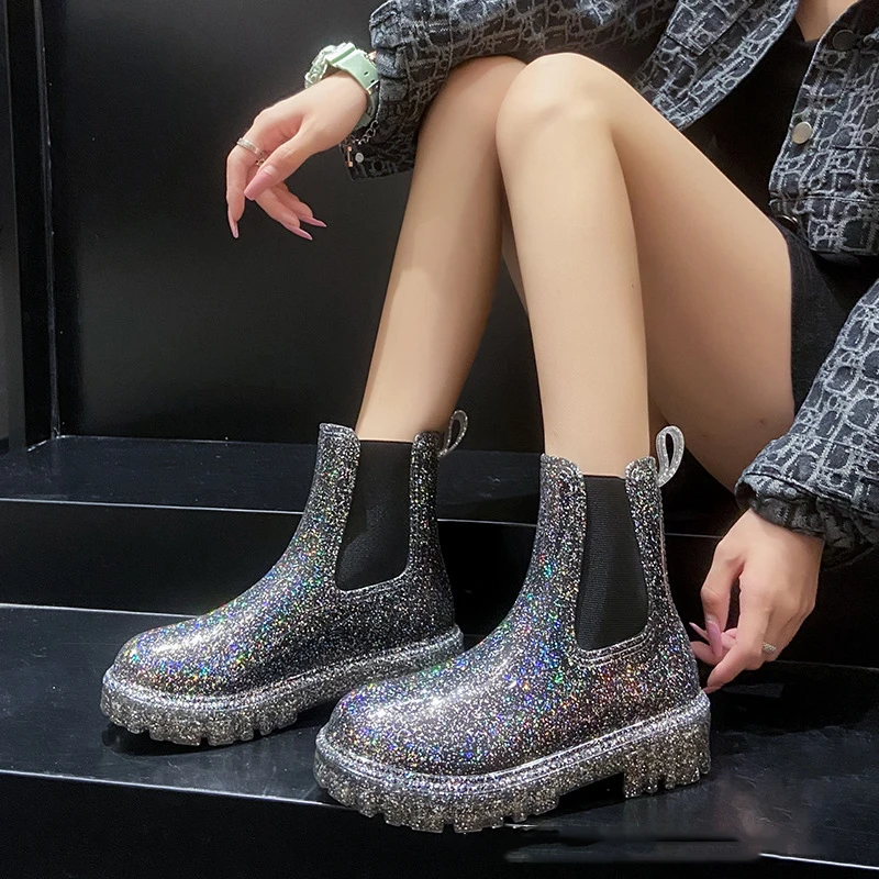 Botas de lluvia impermeables de tubo medio para mujer, zapatos de agua portátiles para las cuatro estaciones, Botas de lluvia que combinan con todo,