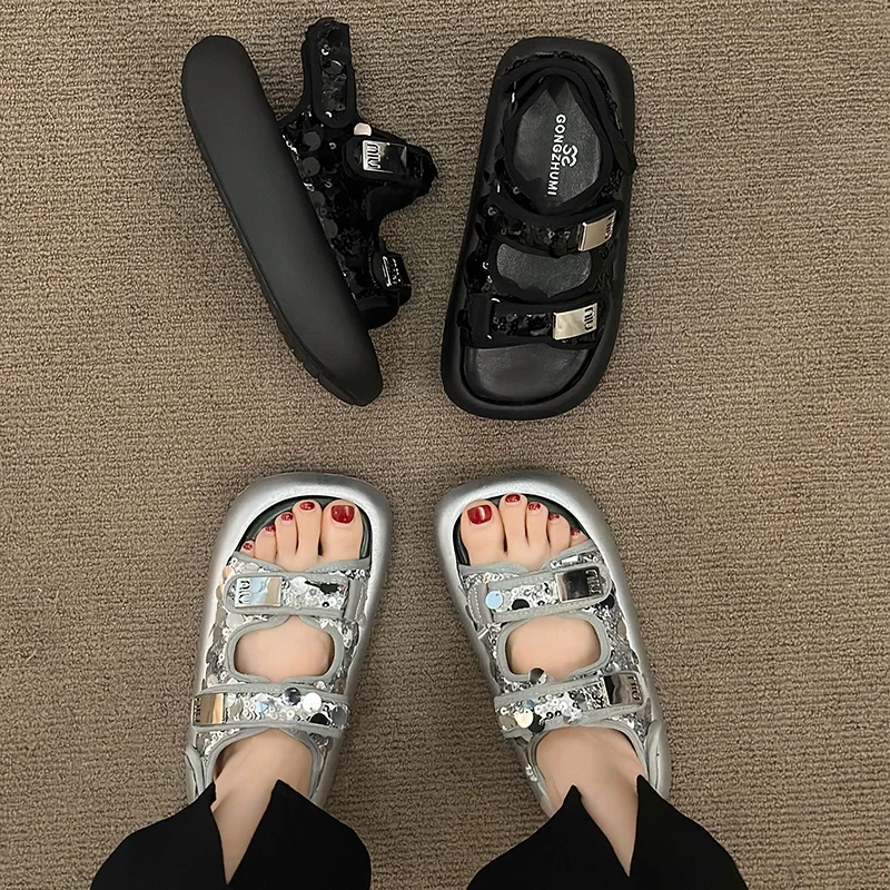 Женские сандалии с пайетками, 35–40, удобные спортивные сандалии на липучке с толстой подошвой и открытым носком, с одной пряжкой и ремешком, повседневная пляжная обувь