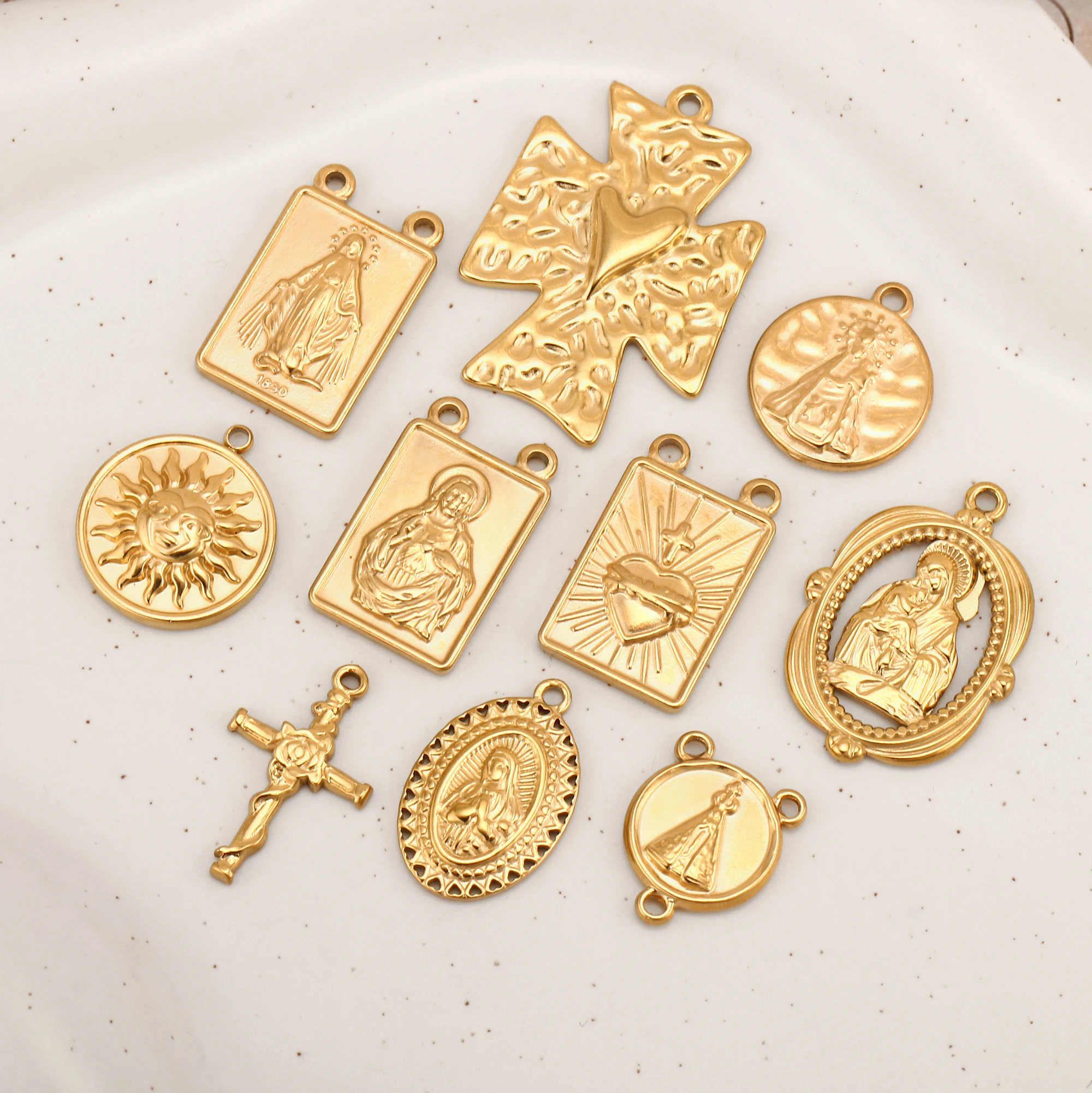 3Pcs Virgin Mary Charms Stainless Steel 18K Gold Color Plated Bracelet Necklace Santa Maria Pendants DIY Jewelry Making Supplies