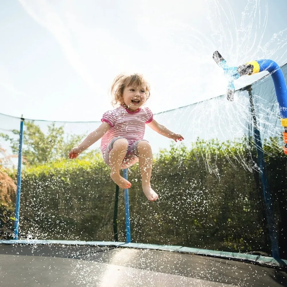 

360 Degree Rotating Trampoline Sprinkler Adjustable Automatic Watering Cooling Water Sprayer Spiral Garden Irrigation Nozzle