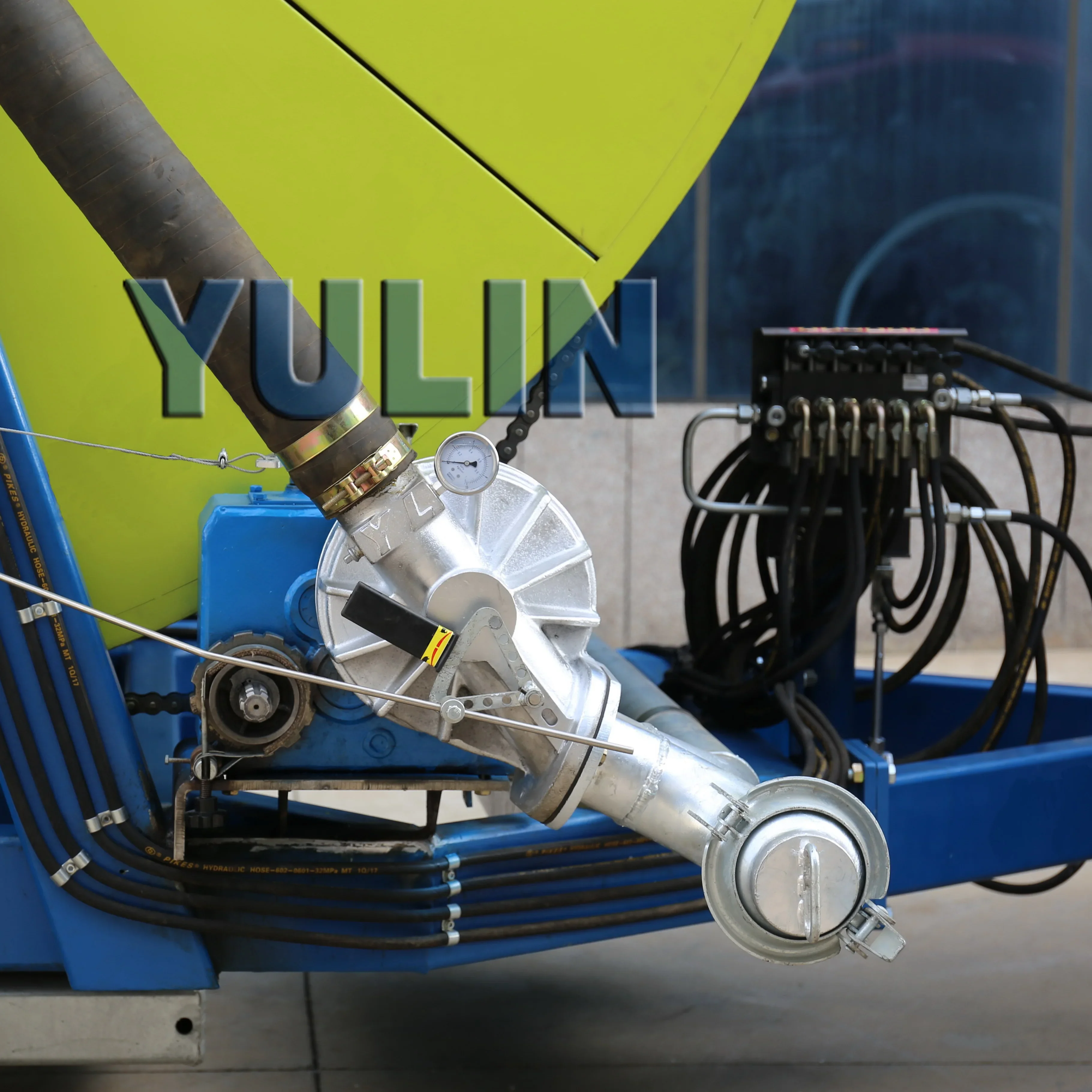 Hose Reel Irrigation System With Big Spray Radius Water Rain  Sprinkler For Agriculture Irrigation System In Uzbekistan