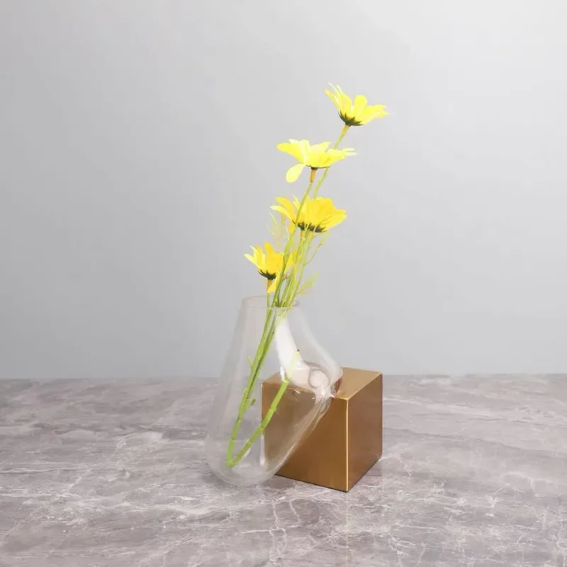 Modern Abstract Metal Vase Hydroponic Glass Flower Holder Minimalist Desktop Decor for Living Room Entrance Home Ornament
