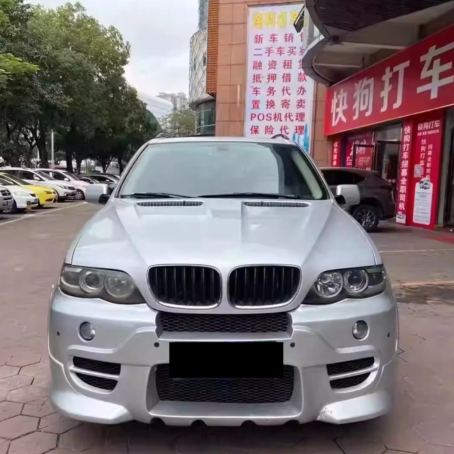 Body Kit Front Rear Bumper Assembly for BMW X5 E53 2004-2008 Convert Surround Car Accessories view 2