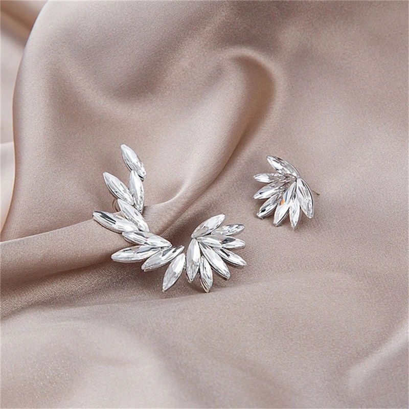 Wing Ear Cuff Clip Earring for Women Simple Asymmetric Wing Clip Earring Jewelry