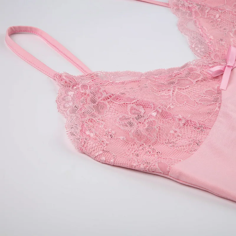 2026 Neues Sommer Y2K American Retro Spitzen-V-Ausschnitt-Trägertop – figurbetont und schlankmachend, kurzer Stil, „Spicy Girl“-Top, französisch schlicht und sexy – Detail 25