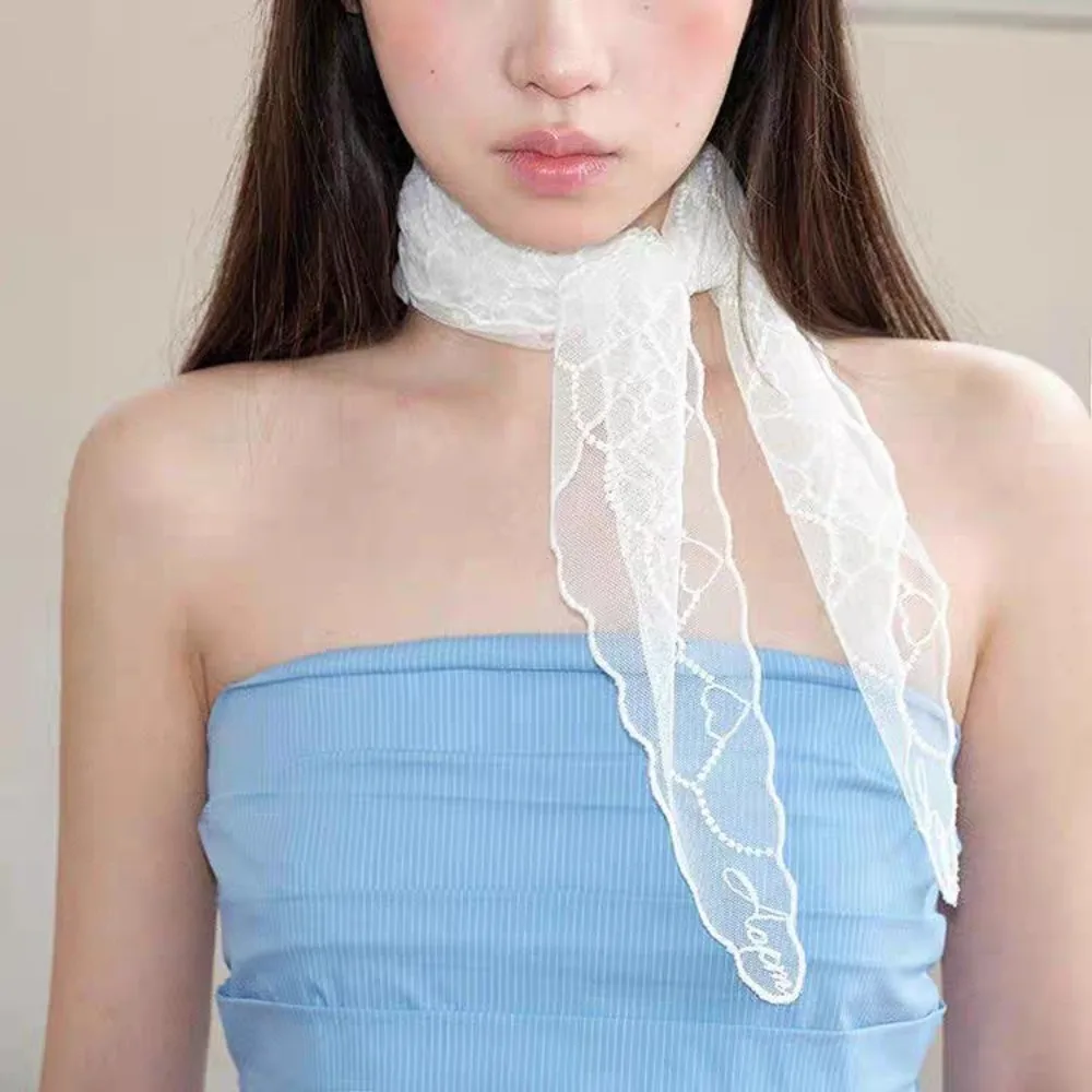 

Elegant Love Heart Lace Scarves Headkerchief Neck Wrap Bandanas Shawl Headband Korean Style Triangle Hijab Scarf Woman