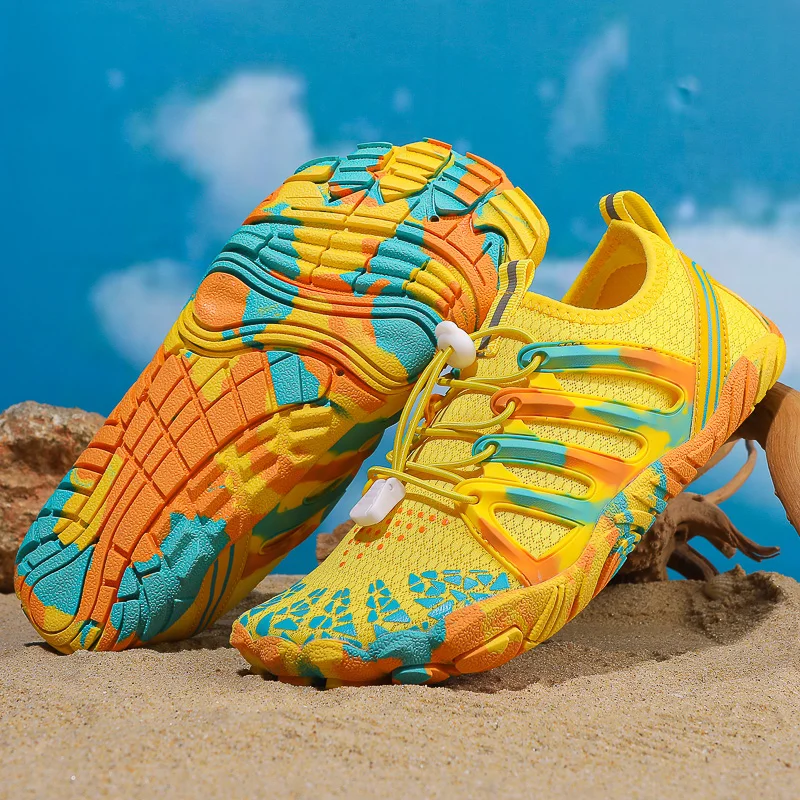 Outdoor upstream shoes men and women wading shoes non-slip quick-drying light beach shoes sports shoes five fingers upstream sho