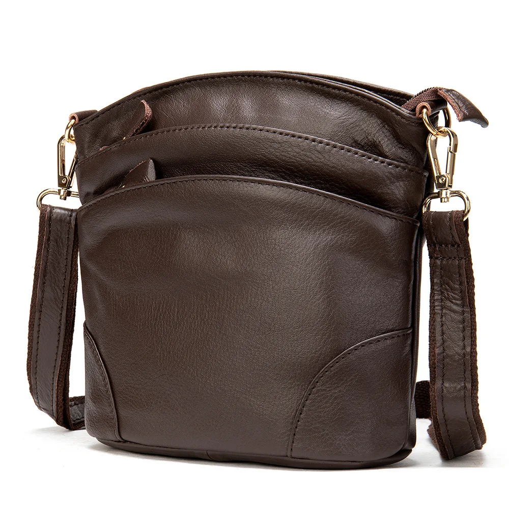 

Top-grain leather bucket bag. Spacious, comfortable & stylish for moms. The perfect casual crossbody.