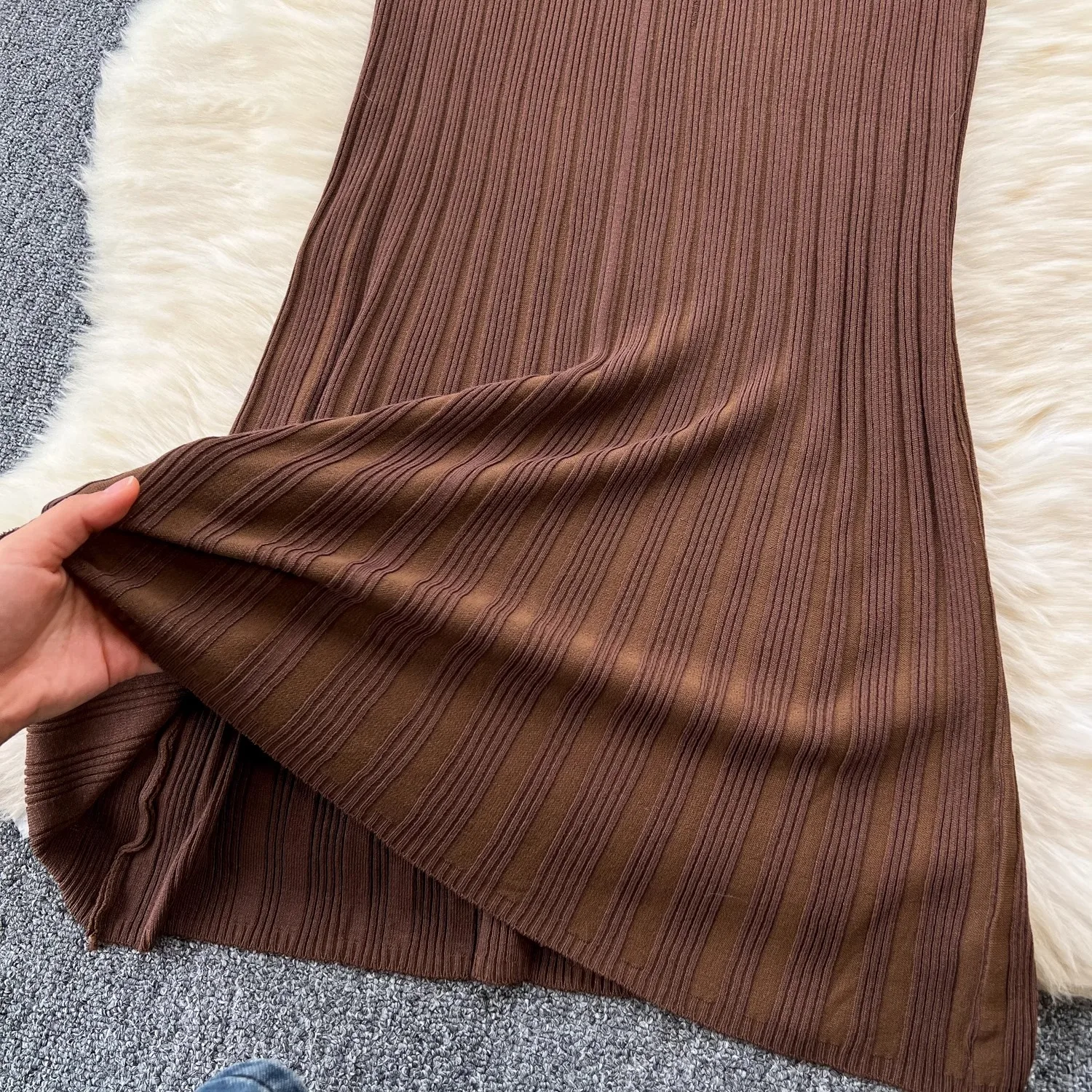 YuooMuoo Casual Comfy Knitted Long Dress Women Summer V-neck Elastic Solid Mermaid Dress Fashion Office Lady Korean Knit Bodycon