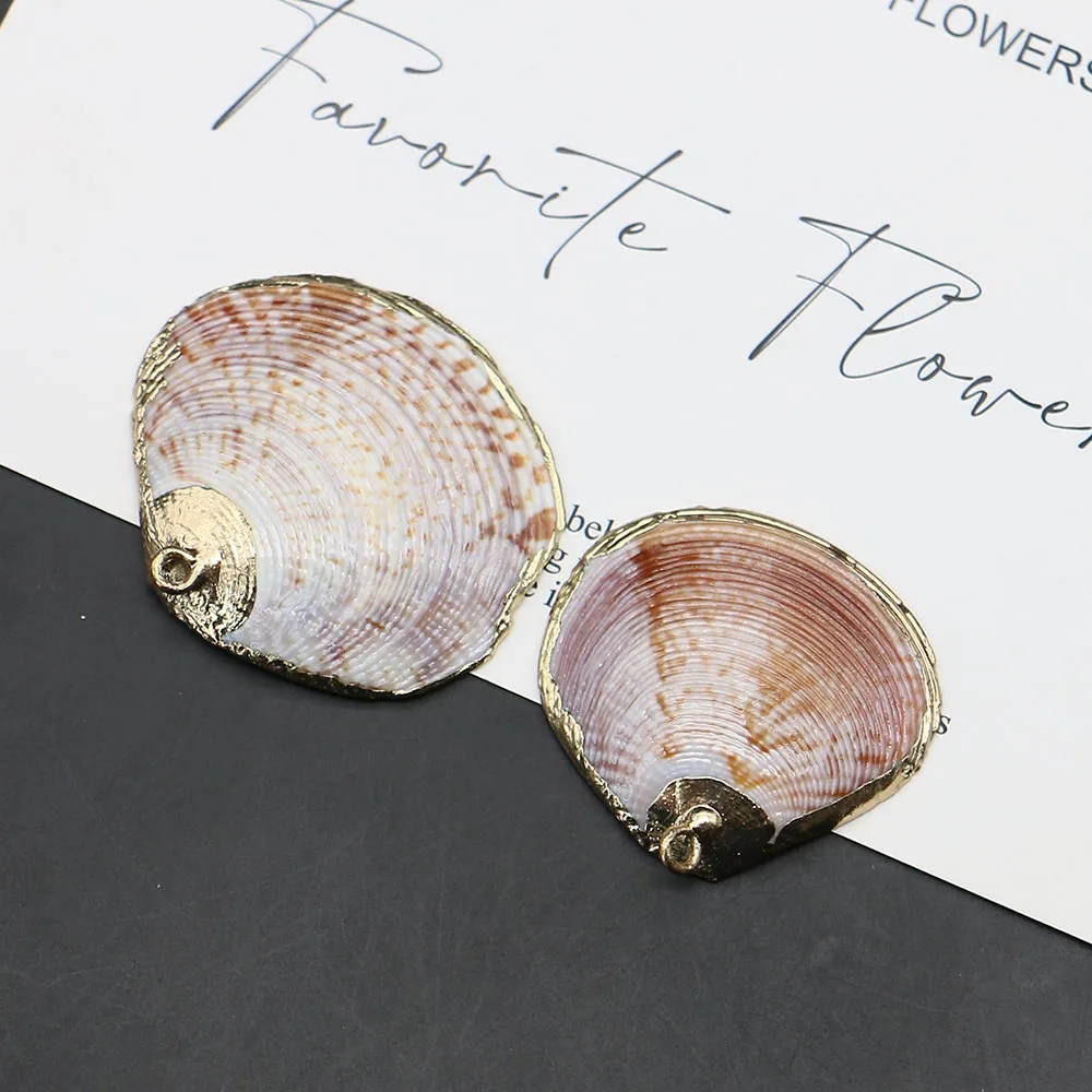 

5pcs Natural Shell Pendants Scallop-Shaped Irregular Gold-Plated Single-Hole Charms For Bohemian-Style Jewelry Making Accessory