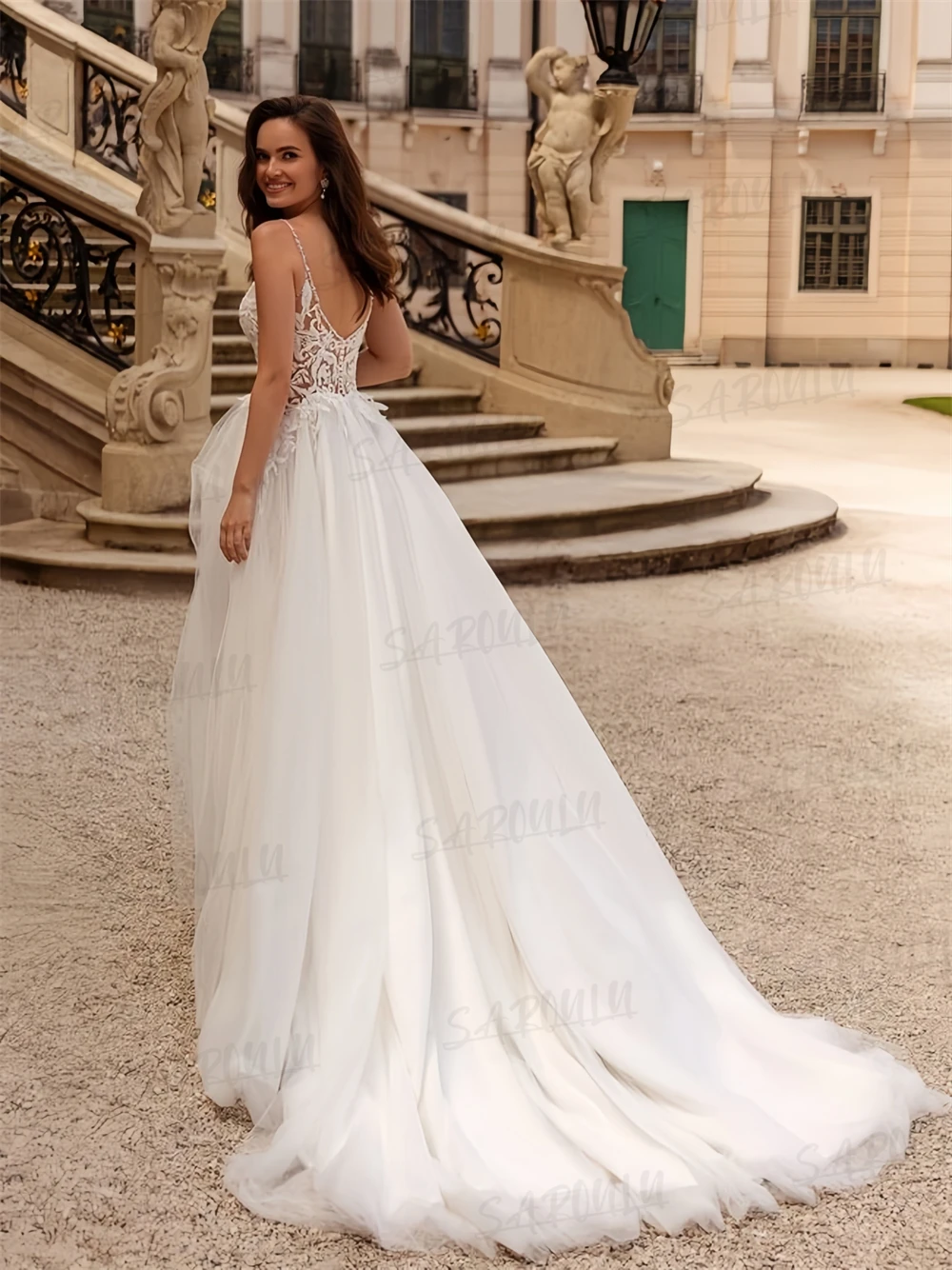 Abiti da sposa in tulle con spalline sottili con vita illusione Abito da sposa lungo a linea A Abito da sposa da donna personalizzato taglie forti