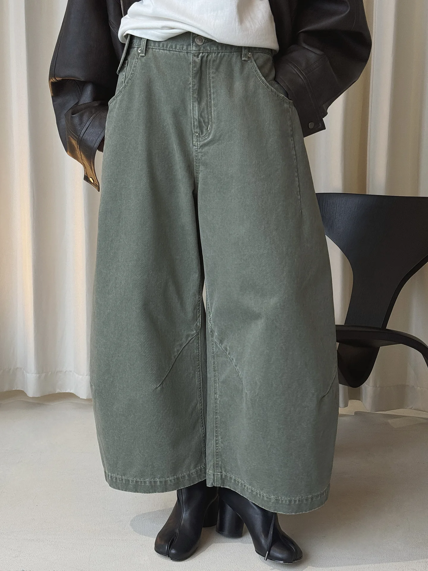 Début du printemps nouveau style de vêtements de travail coréen taille semi-élastique lanterne pantalons décontractés pantalons amples à jambes larges pour les femmes