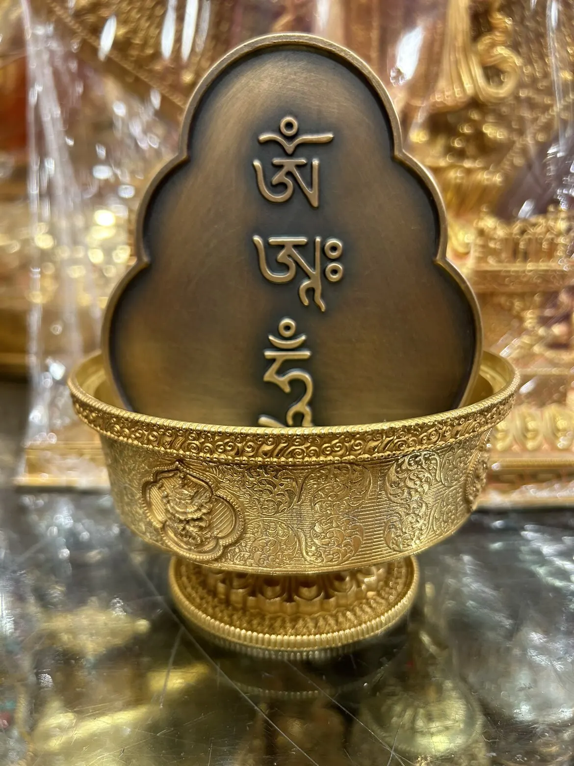 Brass gold-plated 13cm caliber six-way God of Wealth Wu surnamed God of Wealth water and land supply