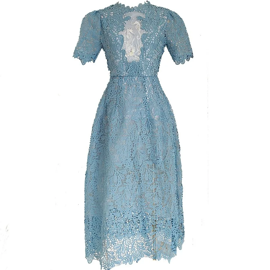 

New lace short sleeved round neck high-end temperament dress with waist cinching