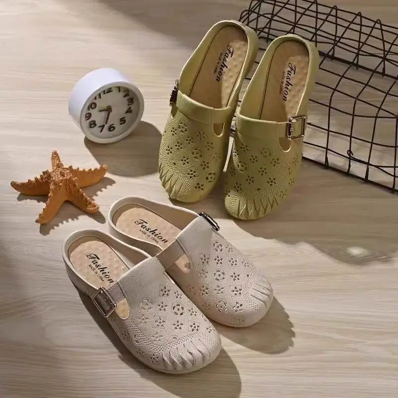 

Women's Summer New Slippers Hollow out Flat Bottom Home Slippers Soft Bottom Anti-Slip Mom Shoes Waterproof Casual Sandals