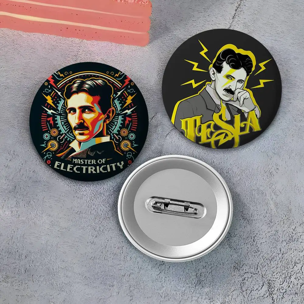 نيكولا تيسلا عالم شارات مستديرة رائعة شارة دبابيس دبابيس الإبداعية للملابس قبعة ظهره هدية الملحقات