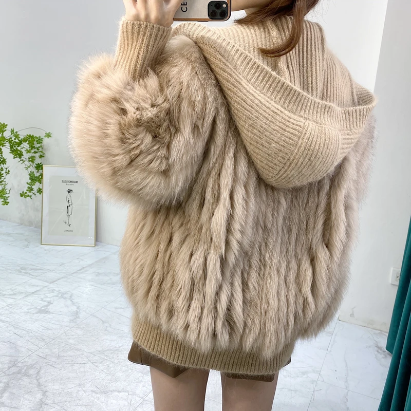 Knitted Hood Real Fox Fur Coats Women Fashion Fur Jacket 2024 Women Genuine Fox Coat for Winter Fur Stripe Sewed Together