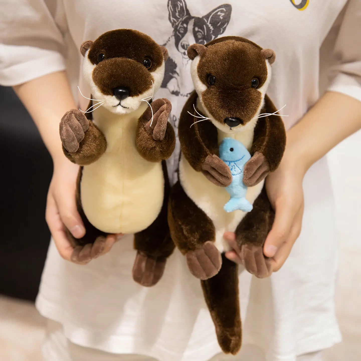 TreasuringU New Kawaii Otter Plush Toys Cartton Animals Otter With Fish Stuffed Dolls Bank Beaver Plushie Pillow Home Decoration